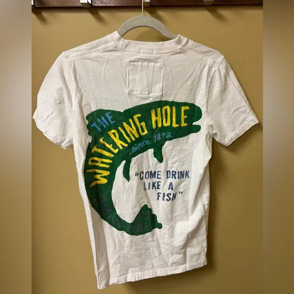 Abercrombie & Fitch Men’s Muscle TShirt The Watering Hole Y2K - Picture 2 of 9